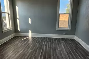 7 National St, Elgin, IL 60123 - Photo 5