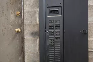 1432 N Kilpatrick Ave, Chicago, IL 60651 - Photo 9