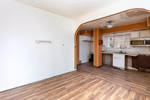 5239 S Ingleside Ave, Chicago, IL 60615 - Photo 5