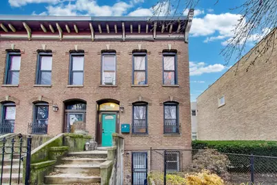 902 S Claremont Avenue, Chicago, IL 60612 - Photo 1