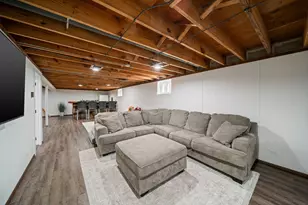 6814 N Dowagiac Ave, Chicago, IL 60646 - Photo 23