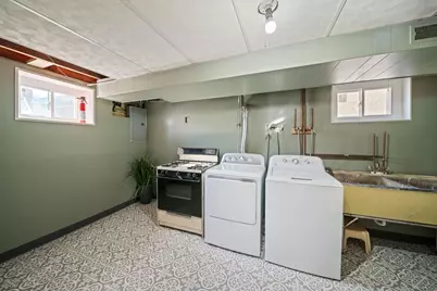 6814 N Dowagiac Avenue, Chicago, IL 60646 - Photo 31