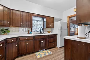 402 8th St, Mazon, IL 60444 - Photo 11