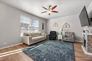 250 Water Lily Ln, Elgin, IL 60124 - Photo 7