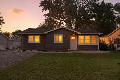 515 W Auburn Lane, Crete, IL 60417 - Photo 1