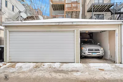 3640 N Damen Avenue #1, Chicago, IL 60618 - Photo 35