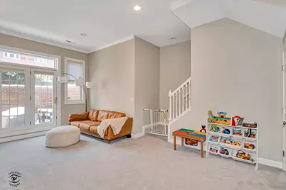 3640 N Damen Avenue #1, Chicago, IL 60618 - Photo 23