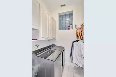 3640 N Damen Avenue #1, Chicago, IL 60618 - Photo 29