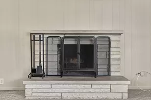 5631 S Oak St, Hinsdale, IL 60521 - Photo 7