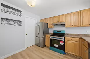 3207 184th St, Homewood, IL 60430 - Photo 7