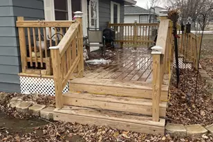 901 Oak Ave, Sterling, IL 61081 - Photo 3