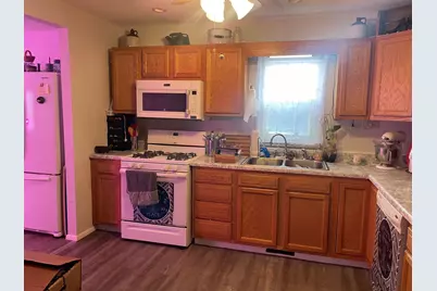 901 Oak Avenue, Sterling, IL 61081 - Photo 7