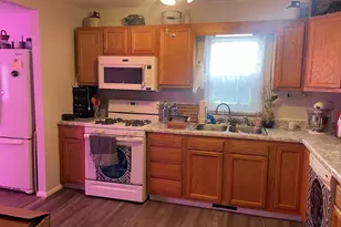 901 Oak Ave, Sterling, IL 61081 - Photo 7