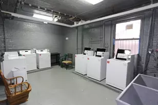 4735 N Beacon St, Chicago, IL 60640 - Photo 3