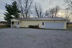 793 County Road 635 E, Wayne City, IL 62895 - Photo 29