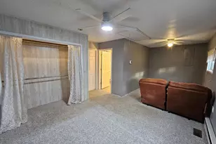 793 County Road 635 E, Wayne City, IL 62895 - Photo 19