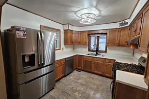 793 County Road 635 E, Wayne City, IL 62895 - Photo 15