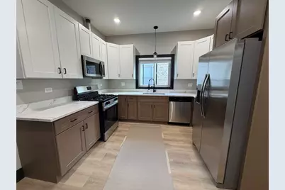 5252 W Berteau Avenue #1, Chicago, IL 60641 - Photo 5