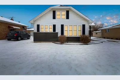 606 De Angelis Court, Chicago Heights, IL 60411 - Photo 1