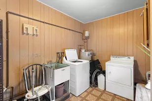 606 De Angelis Ct, Chicago Heights, IL 60411 - Photo 13