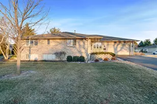 1196 S Trainer Rd, Rockford, IL 61108 - Photo 33