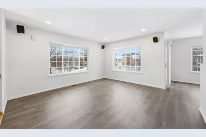 2330 Twilight Drive, Aurora, IL 60503 - Photo 3