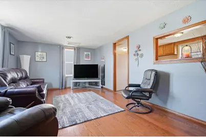 118 Florida Avenue, Washington, IL 61571 - Photo 7