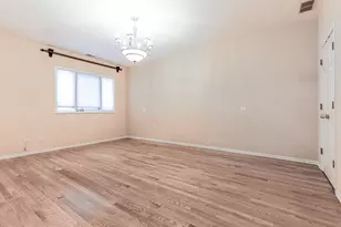 1739 Melise Dr, Glenview, IL 60025 - Photo 25