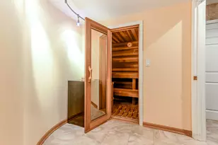 1739 Melise Dr, Glenview, IL 60025 - Photo 29