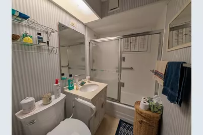 9319 N Knight Avenue, Des Plaines, IL 60016 - Photo 15