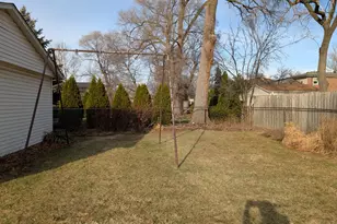 9319 N Knight Ave, Des Plaines, IL 60016 - Photo 21