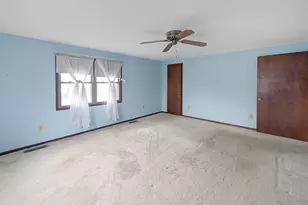 9319 N Knight Ave, Des Plaines, IL 60016 - Photo 15