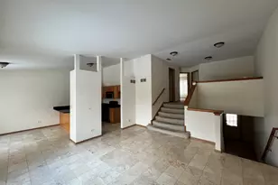 8256 W Chestnut Ct, Frankfort, IL 60423 - Photo 5