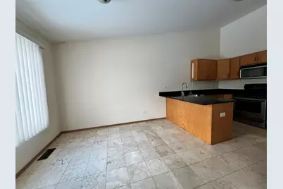 8256 W Chestnut Court, Frankfort, IL 60423 - Photo 5