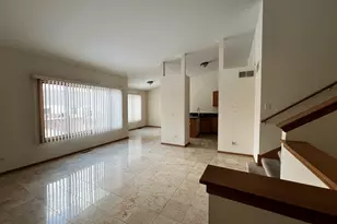 8256 W Chestnut Ct, Frankfort, IL 60423 - Photo 3