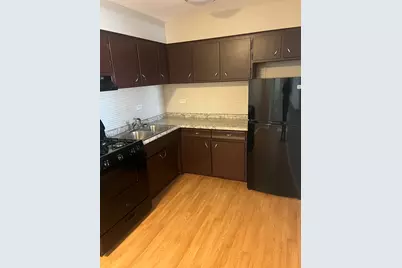 8817 S Roberts Rd Street #7, Hickory Hills, IL 60457 - Photo 7