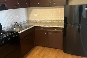 8817 S Roberts Rd St, Hickory Hills, IL 60457 - Photo 7