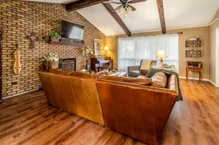 1402 Matthew Ln, Marion, IL 62959 - Photo 9