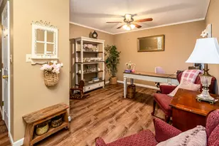 1402 Matthew Ln, Marion, IL 62959 - Photo 5