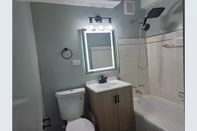 2606 W Balmoral Avenue #507, Chicago, IL 60625 - Photo 11