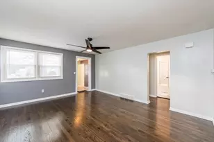 2317 Gideon Ave, Zion, IL 60099 - Photo 5