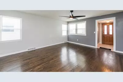 2317 Gideon Avenue, Zion, IL 60099 - Photo 3