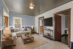 491 Congdon Ave, Elgin, IL 60120 - Photo 5