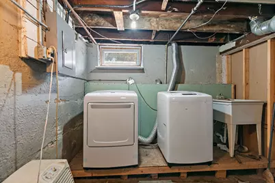 491 Congdon Avenue, Elgin, IL 60120 - Photo 19