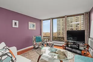 5740 N Sheridan Rd, Chicago, IL 60660 - Photo 3