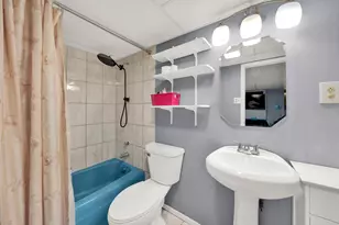 6628 W 63rd Pl, Chicago, IL 60638 - Photo 25