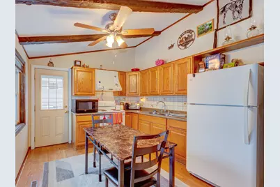 1416 Kings Road, Carpentersville, IL 60110 - Photo 9