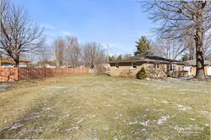 691 W River St, Bourbonnais, IL 60914 - Photo 1