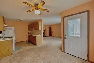 715 N Deer Run Dr, Palatine, IL 60067 - Photo 13