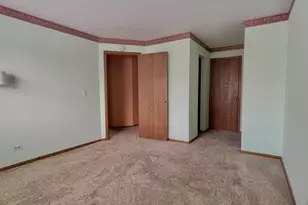 715 N Deer Run Dr, Palatine, IL 60067 - Photo 17